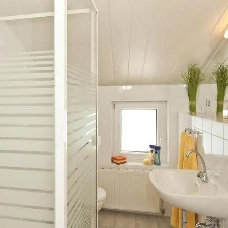Fuer Bis Zu Drei Personen By Interhome Apartament