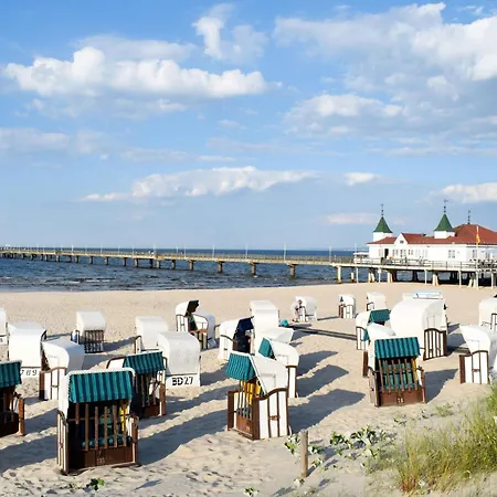 Fuer Bis Zu Drei Personen By Interhome *
